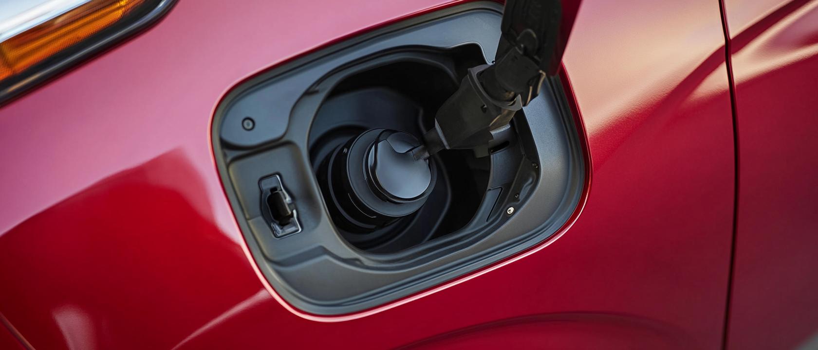 Honda fit бак, объем бака honda fit, honda fit бензобак, сколько литров бак honda fit, объем топливного бака honda fit