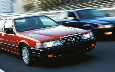 Honda Legend 1993: Купе и седан с характером