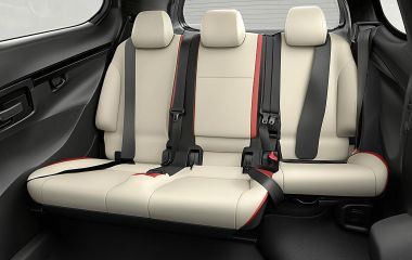 Honda Jazz II - Автомобиль 2 поколения для вашего комфорта