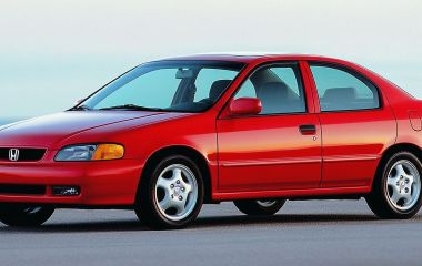 Honda Civic 2000 года - Удобный седан для городской жизни