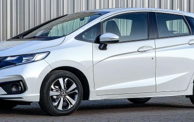 Honda Jazz 1.4: Комфорт и производительность в одном авто