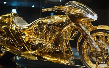 Купить Honda Gold Wing по лучшей цене в России